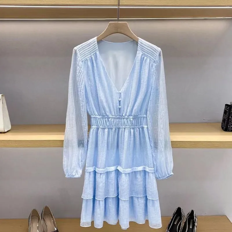 Sweet Sle V-Ne Puff… - image