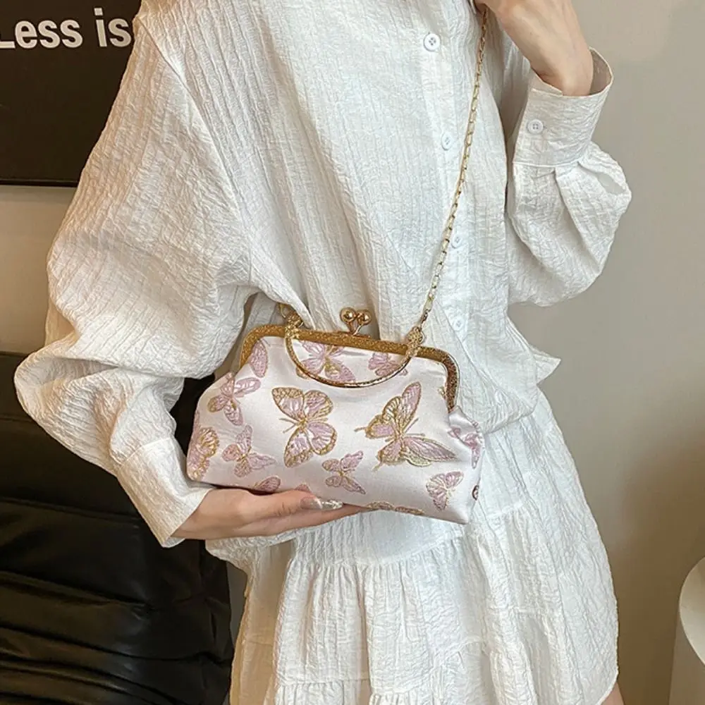 

Butterfly Pattern Chinese Style Handbag Kiss Lock Shoulder Retro Embroidery Crossbody Bag Wrist Bag Cheongsam Accessories