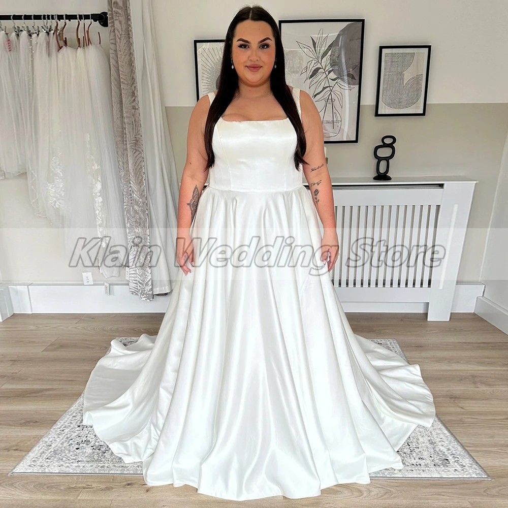 Maßgeschneidertes einfaches standesamtliches Hochzeitskleid aus Satin in Übergröße für Bräute, elegante A-Linie, quadratischer Ausschnitt, Brautkleider mit Hofschleppe