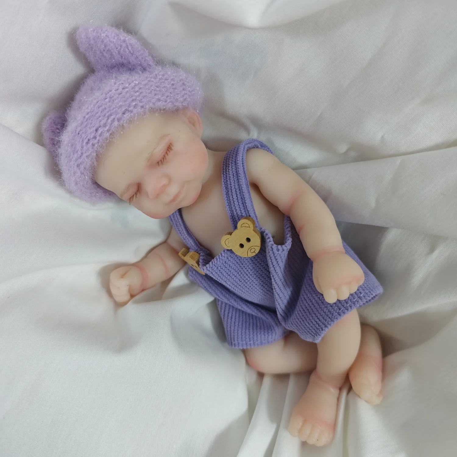 1Pc 6 Inch Full Silicone Reborn Doll Pascale Bebe Lifelike Soft Squishy Silicone Toy For Doll Enthusiasts and Collectors