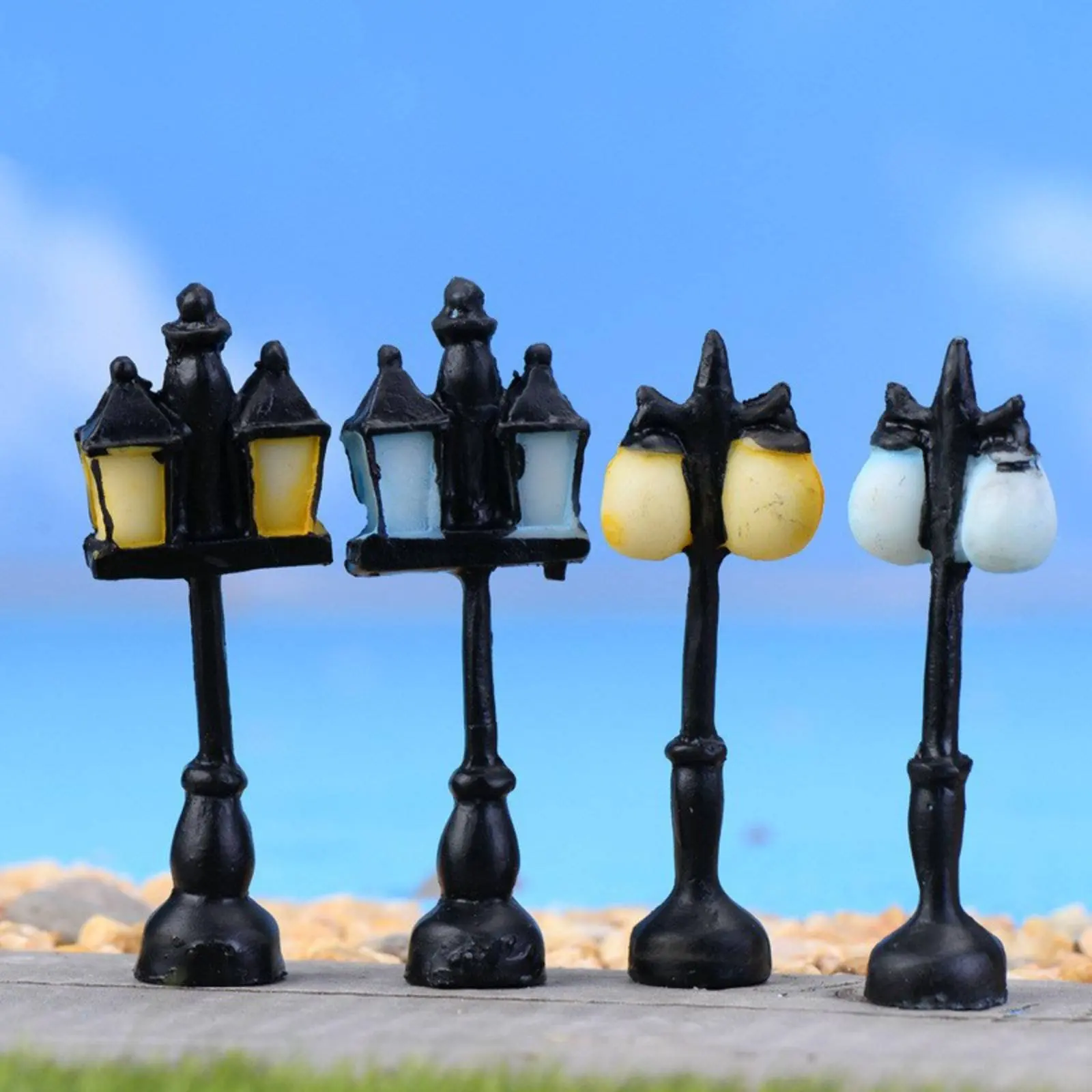 

Micro Landscape Luminaire Decoration Vintage Design Resin Street Luminaire Model Miniature Street Lamp DIY Undertaking Tiny Lamp