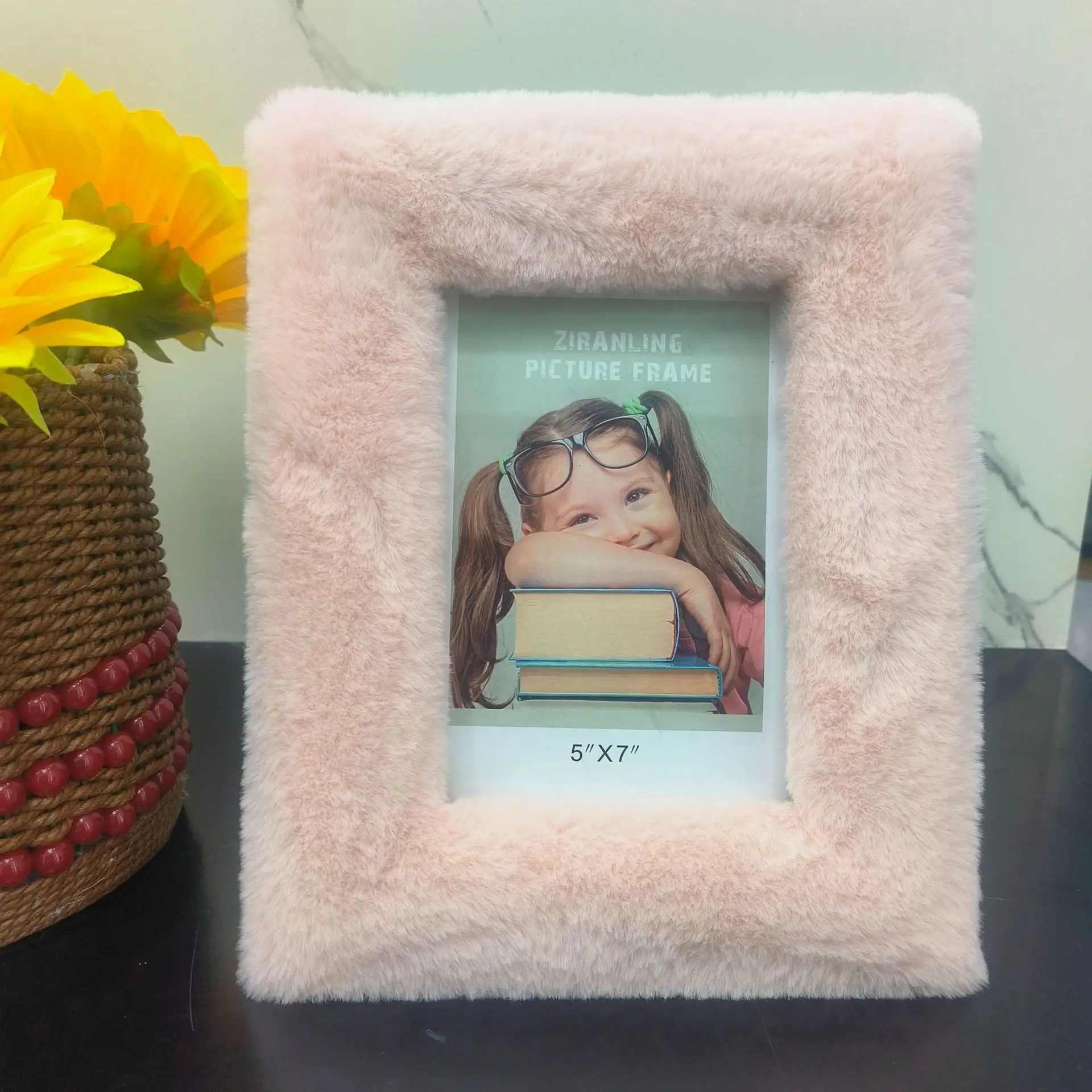 

Romantic Pink Plush Picture Frame 6 "7" 8 "teddy Velvet Square Hollow Picture Frame Frame Table Top Decoration Gift