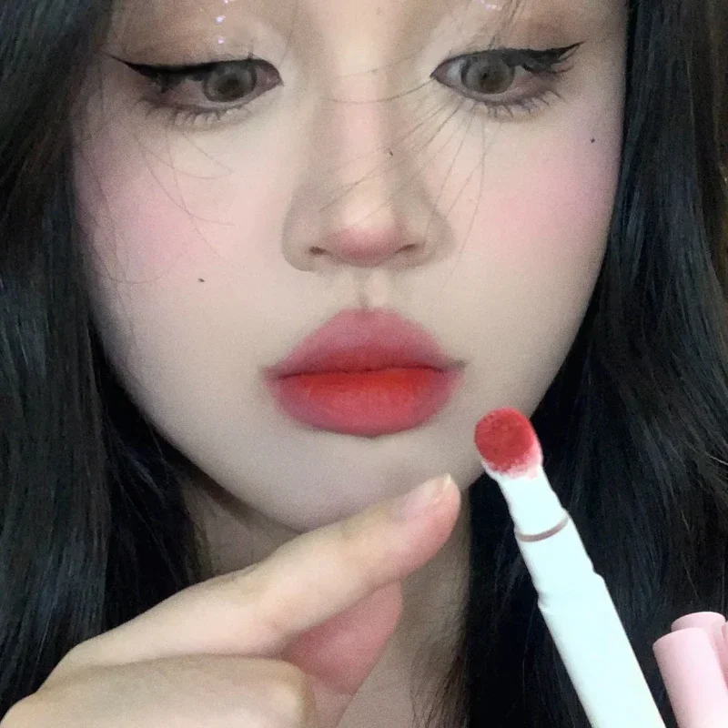 Fluffy Velvet Soft Lip Glaze Pigment Waterproof Nude Matte Red Liquid Lipstick Cream Long Lasting Dye Cheek Lip Tint Cosmetics