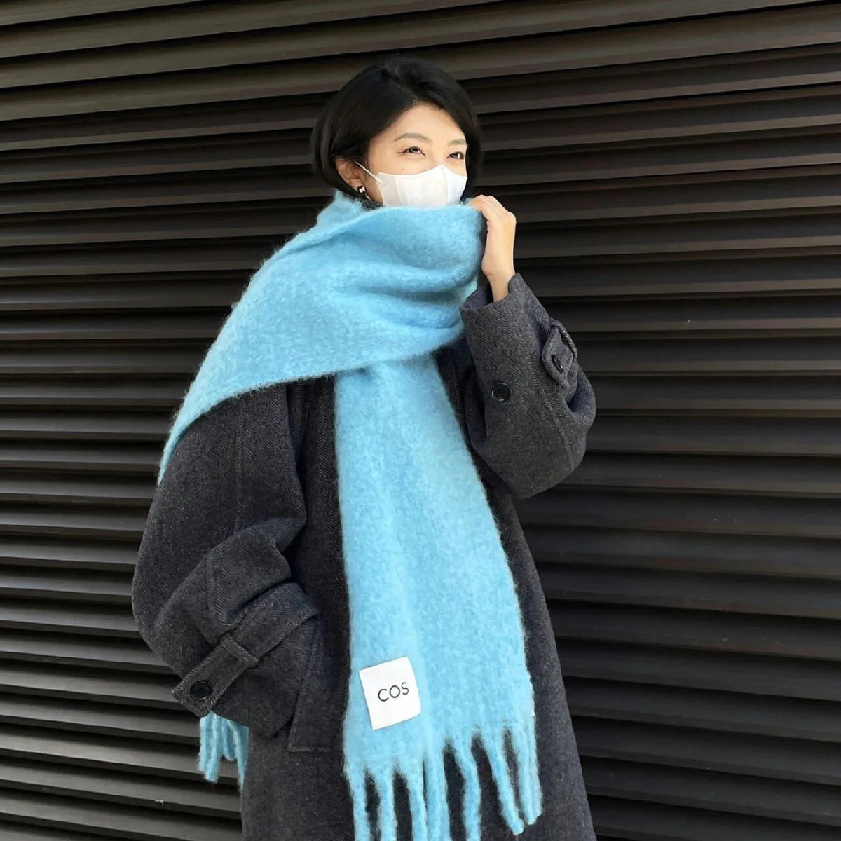 New COS scarf for women in winter, thickened and warm, soft shawl wrapped around women's solid color knitted long scarf