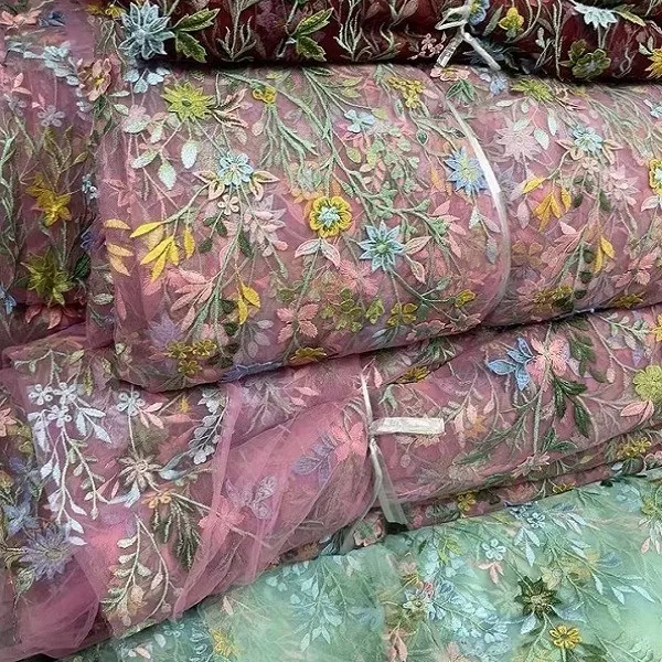 جديد متعدد الألوان الأزهار العائمة الحدود التطريز شبكة نسيج الدانتيل اليدوية فستان الزفاف الملابس اكسسوارات الديكور