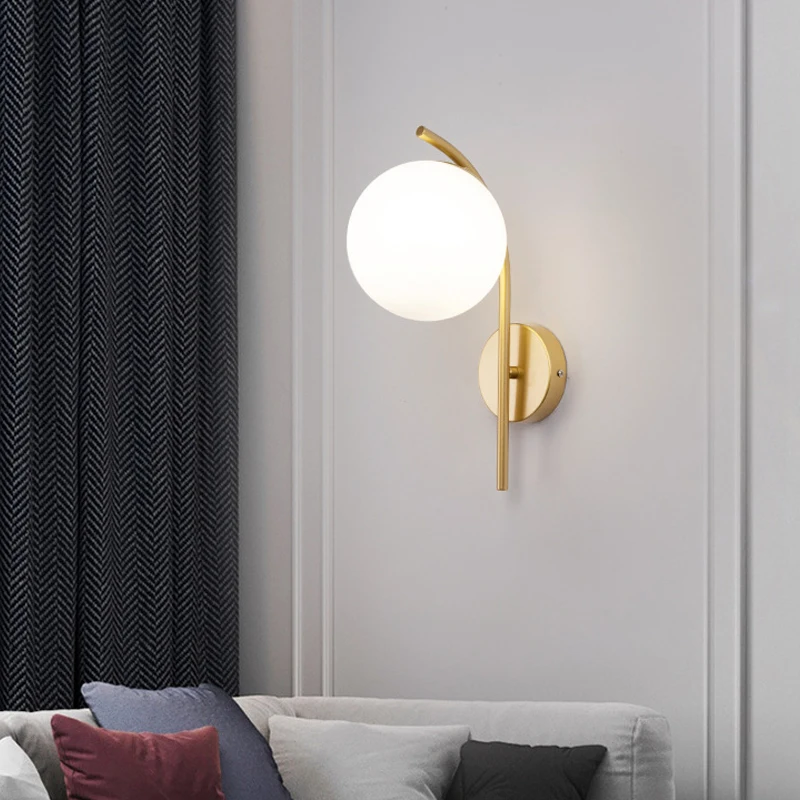 

Modern Iron Wall Lamp Nordic Glass Living Room Bedside Bedroom Dining Room Kitchen Bar LED Gold Home Decor Light Fixtures E27