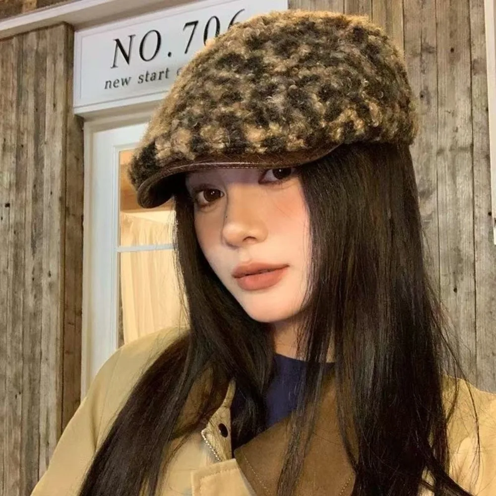 

Vintage Adjustable Lamb Wool Berets Hat Keep Warm Pu Leather Brim Leopard Print Berets Painter Y2k Women Newsboy Caps Female
