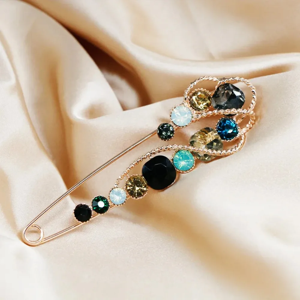 

Модная ретро пентаграмма цветок жемчужная брошь камень U-образная булавка для мужчин и женщин одежда ювелирные аксессуары