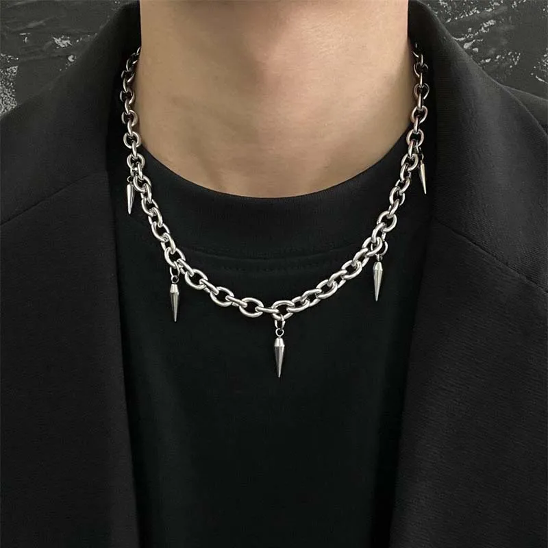 Punk Hip Hop Metal Rivet Pointed Choker Necklace for Women Men Gothic Silver Color Cross Clavicle Chain Necklace Y2K Jewelry