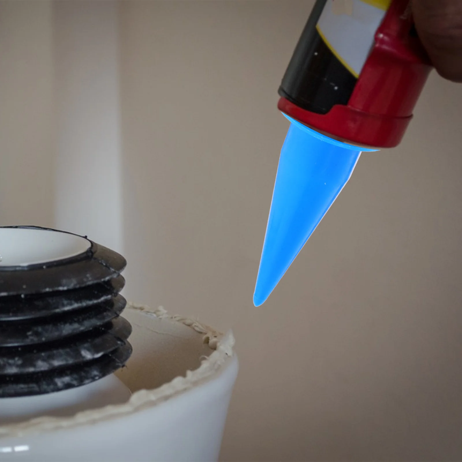 

3 pcs Large Nozzle Caulking Tips Reusable Plastic Extender Applicator For Sealing Bonding Durable Portable Tool Kit Grout Sealer