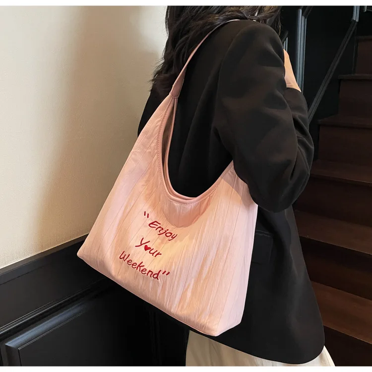 

Handbag Summer Large Capacity Embroidered Canvas Single-shoulder Bag Women 2025 Trendy Hand-held Tote Bag for Commuting Shopping
