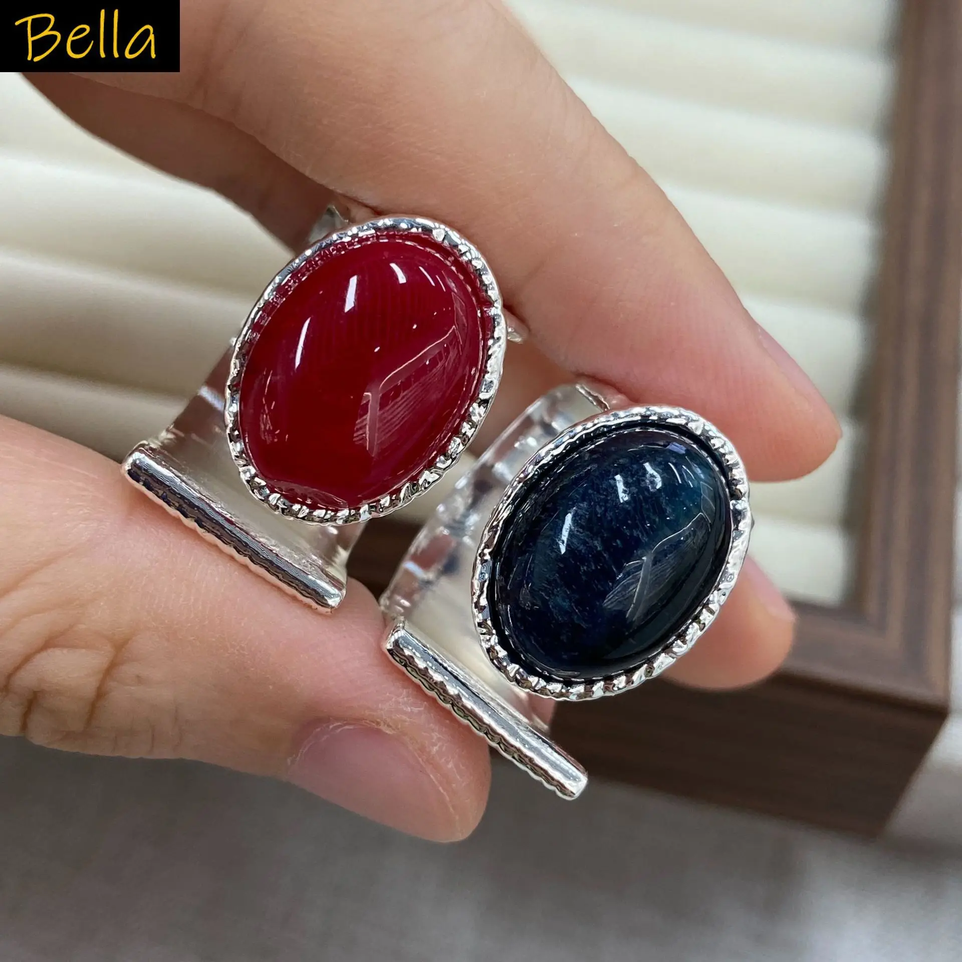 Vintage Silver Wide Open Cuff Ring Oval Red Black Agate Natural Stone Adjustable Ring for Women Elegant Daily Commute Jewelry