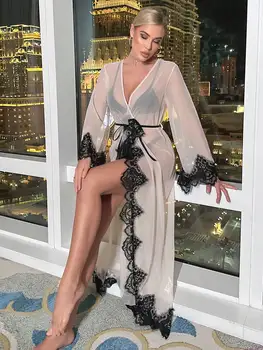 Contrast ลูกไม้ตาข่าย Night Robe ดูผ่านแขนยาว V คอ Robe กับเข็มขัดผู้หญิงเซ็กซี่ชุดชั้นในและชุดชั้นใน Sheer Nighgown