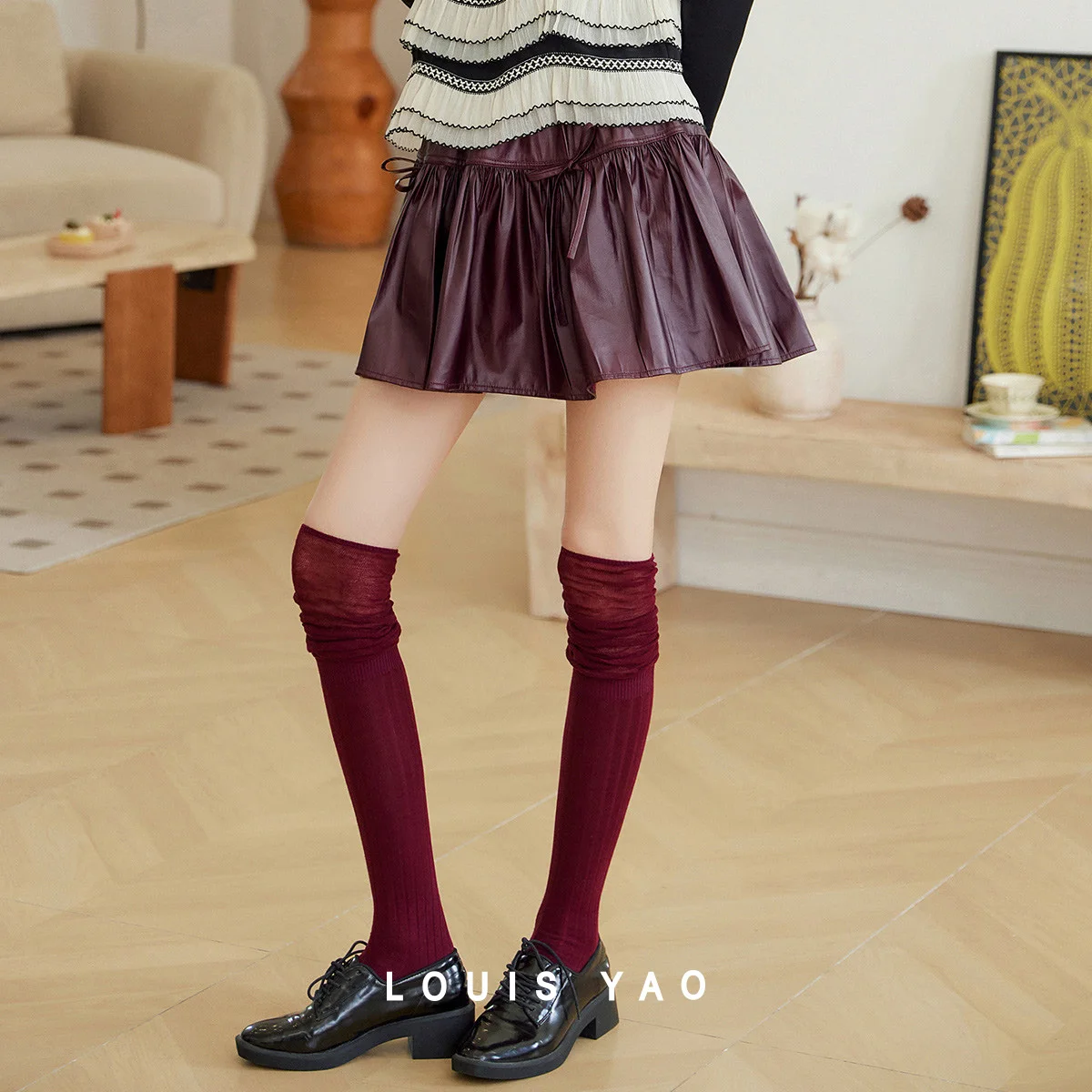 

LOUIS YAO High Waist Skirt 2025 Autumn A-line Skirt Fashionable Layered Elastic Waist Design Bow Tie Decoration Short Skirt