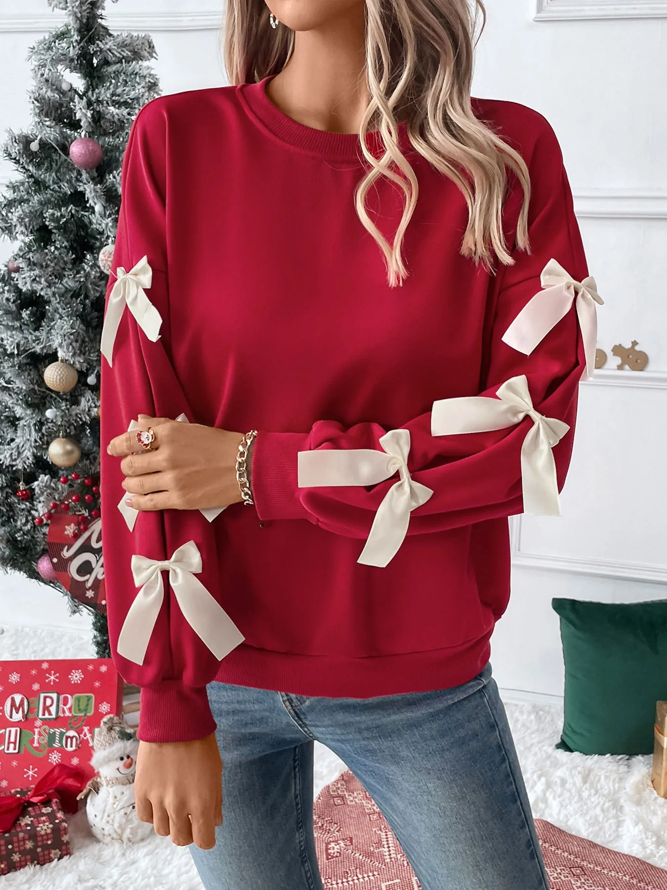 Round Neck Bow Sweatshirt Regular Length Sweet and Fresh with Pullover Patchwork Regular Sleeve Autumn Loose Fit Women Hoodie