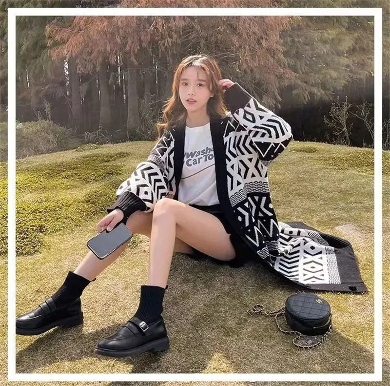 

Long Foreign Trade Women's Cardigan Knitwear Coat 2025 Autumn Winter New Female Geometric Diamond Jacquard Sweater Jacket
