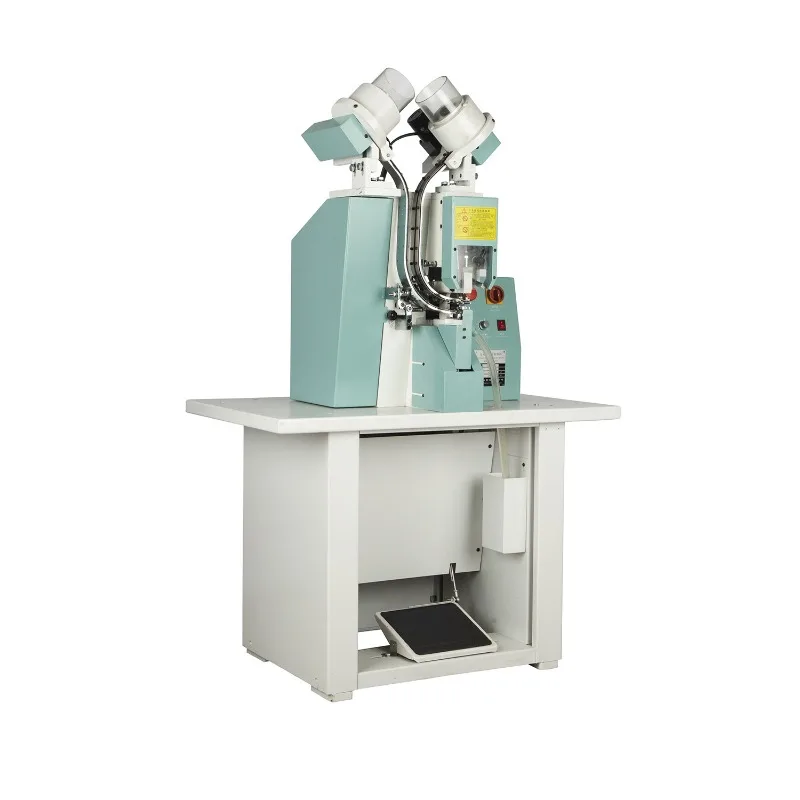 Automatic shoe eye machine, automatic punching 98 type corn machine, upper hitting shoe eye