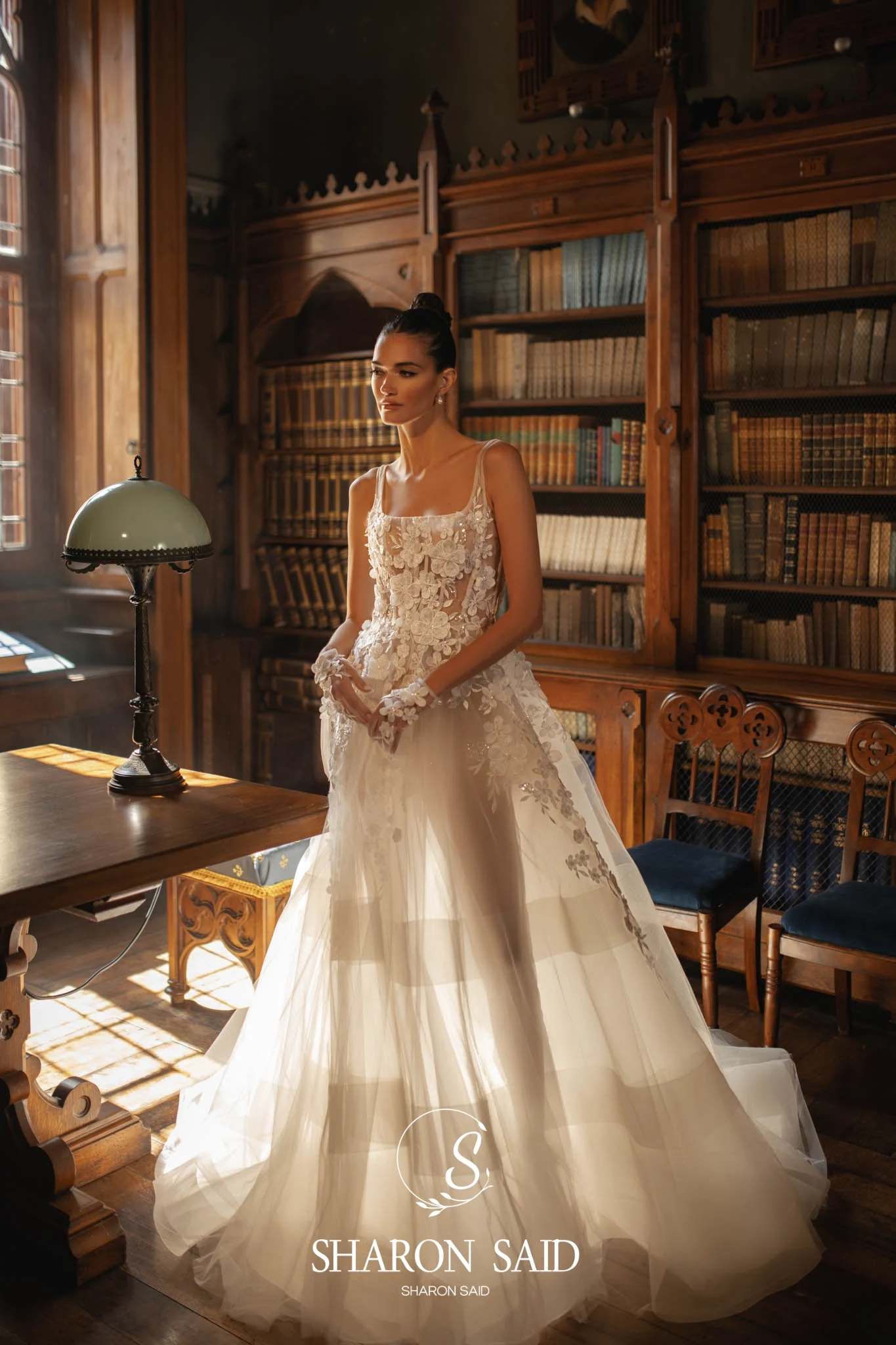 Sharon disse elegante 3d flores sem mangas a linha fora branco vestido de casamento 2025 gola quadrada tule vestidos de noiva sw199 personalizado