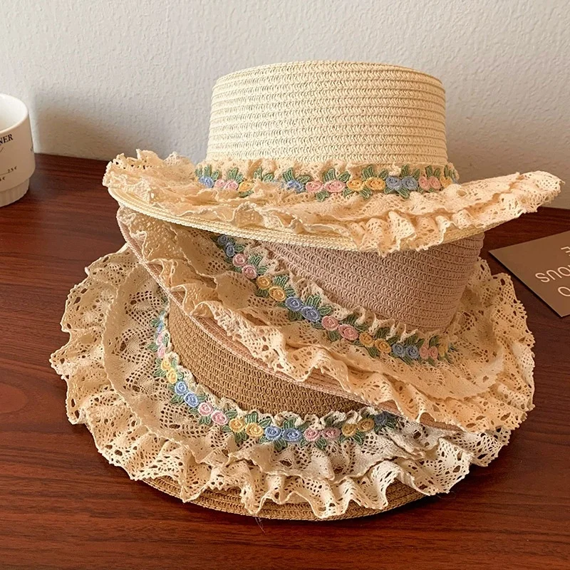 

Женская соломенная шляпа: летняя пляжная шляпа от солнца, шляпа для защиты от солнца, шляпа с плоским верхом и кружевной отделкой, модная шляпа, повседневная шляпа для прогулок