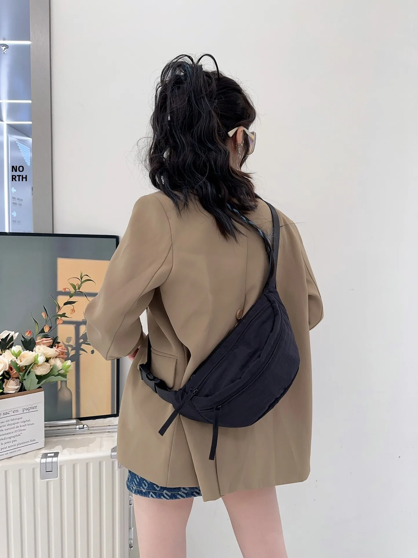 sporty-crossbody-cycling-chest-bag-women's-lightweight-multi-pocket-casual-design-small-shoulder-bag-trendy-new-2026-model