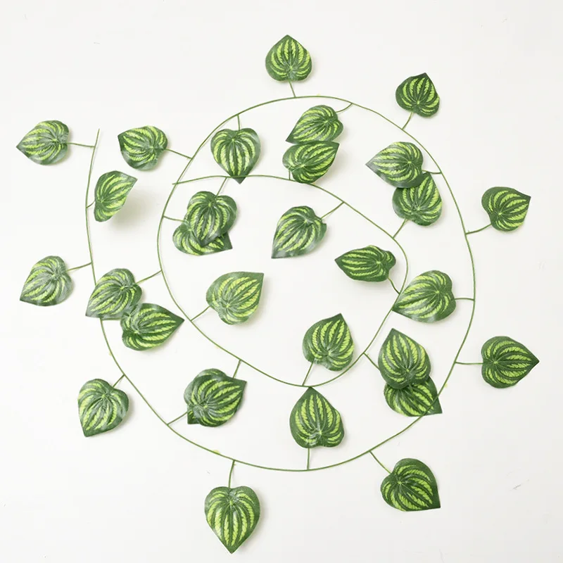 210Cm Artificial Hanging Christmas Garland Plants Vine Leaves Green Silk Outdoor Home Wedding Party Bathroom Garden Decoration
