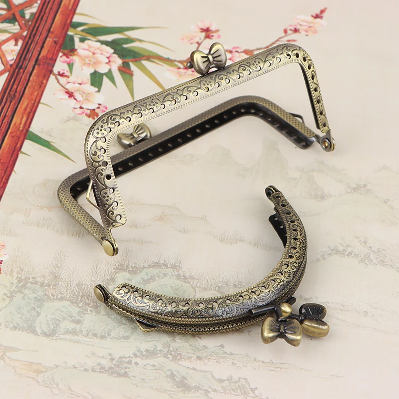 

1Pc Bow-Knot Head Metal Purse Frame Antique Bronze Round Square Kiss Clasp Handle DIY Clutch Bag Hardware Accessories