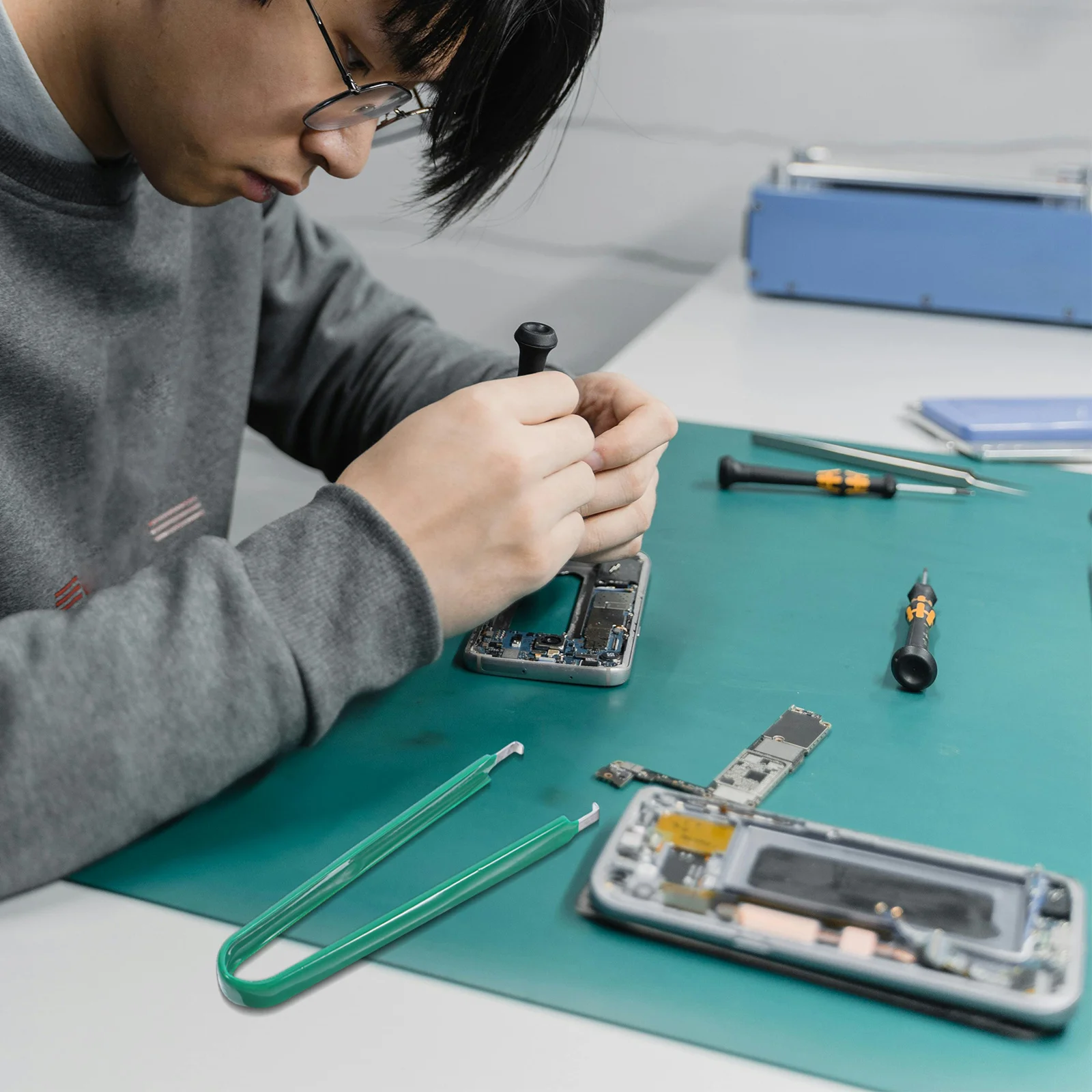 

U-Shaped Ic Chip Puller Tool Metal Handle Extractor Removal Pliers For Dip Components Electronic Repair Insulated Grip