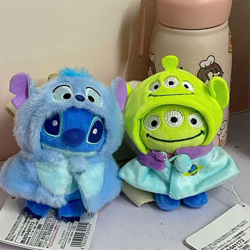 

Kawaii Cute Cartoon Disney Stitch Pooh Alien Lotso Doll Cape Headgear 10Cm Cute Doll Clothes Dress Up Plush Lovely Girls Gifts