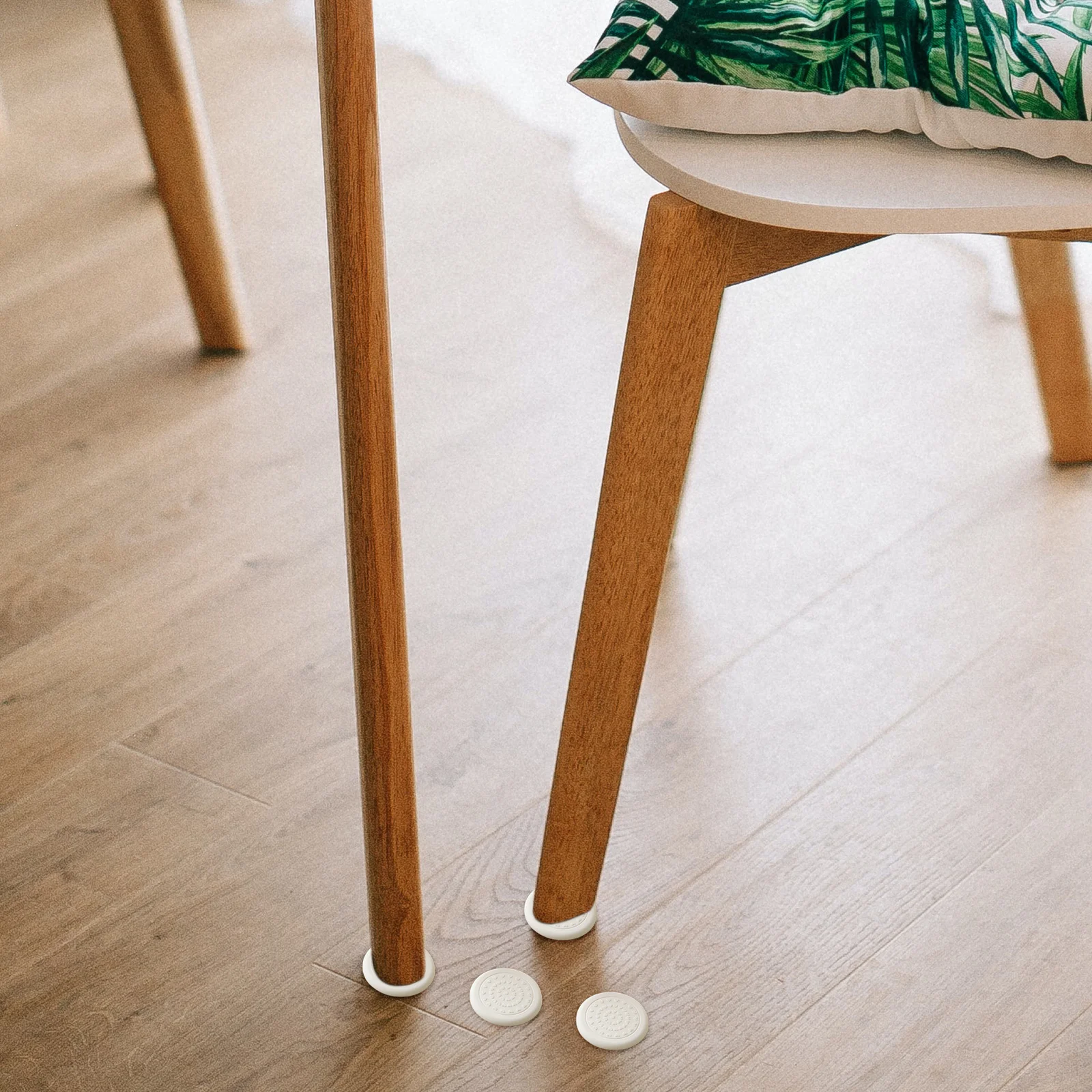 

12Pcs Anti-Skid Silicone Chair Feet Pads Thickened Table Leg Covers Floor Protection Anti-Friction Table Mats Chair Leg Pads