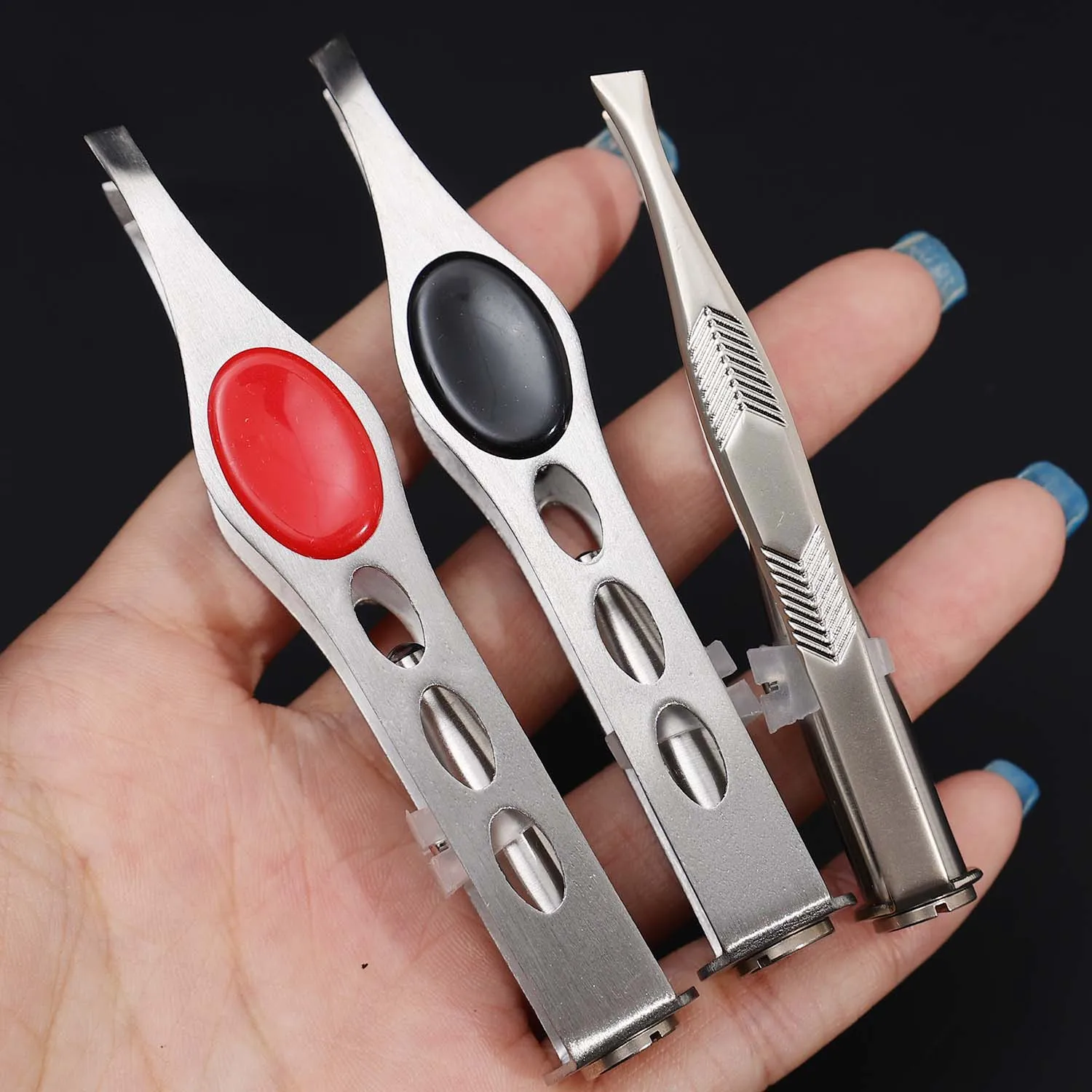 1 pçs portátil de aço inoxidável pinças sobrancelha botão célula design inteligente sobrancelhas cabelo remover pinça com luz led ferramentas maquiagem