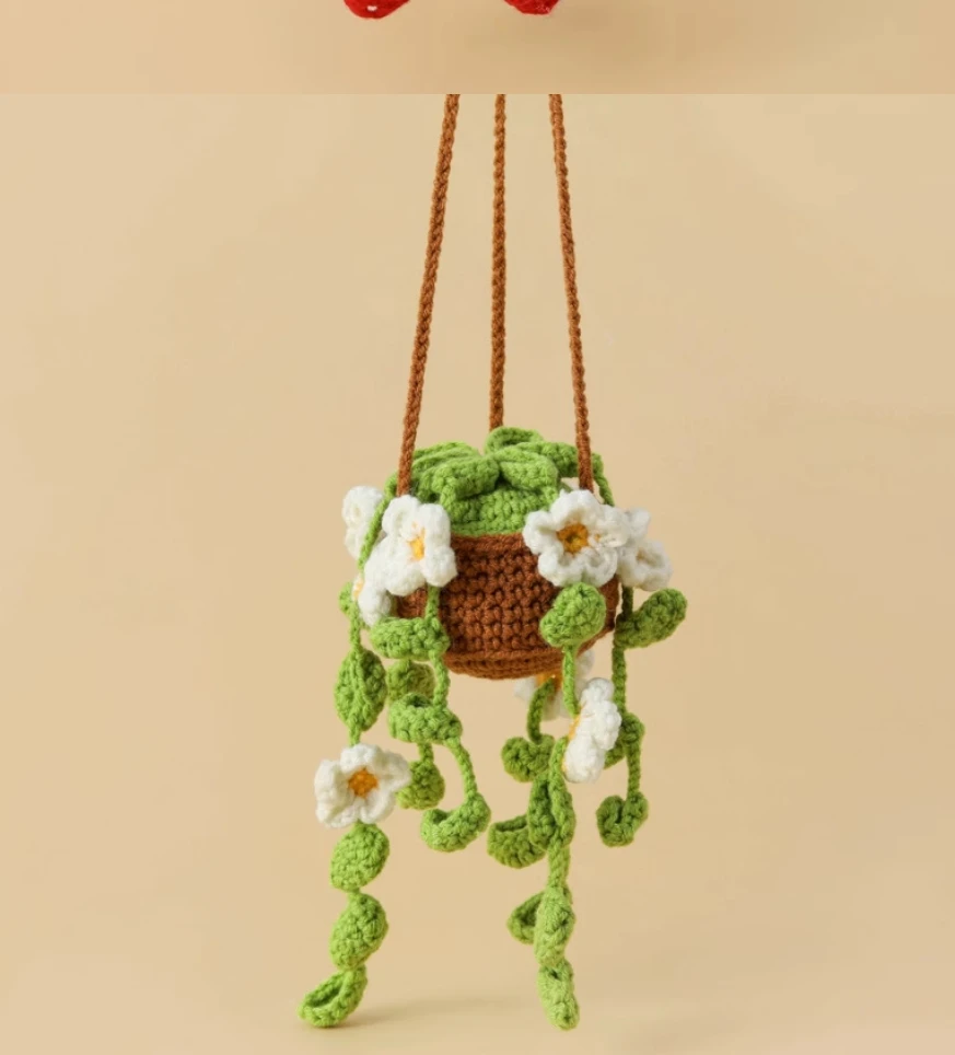 

DIY woven strawberry flower basket car pendant handmade crochet wool hanging orchid material package car green plant gift