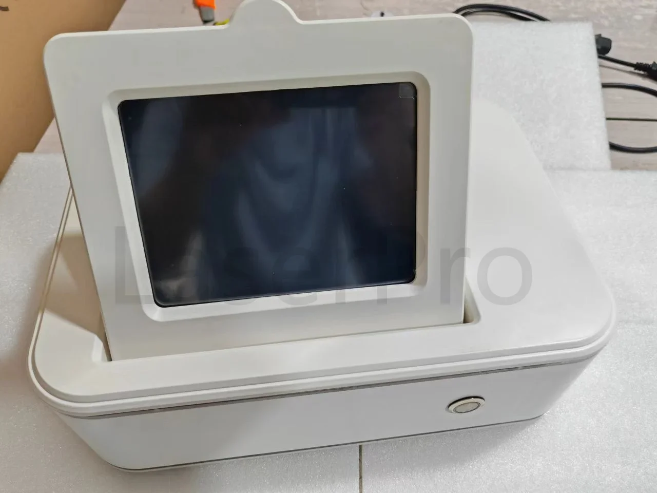 Hochwertige tragbare Therm Flx Energie einstellbare RF-Frequenz Hautstraffung Facelift Anti-Aging-Faltenentferner Schönheitsmaschine