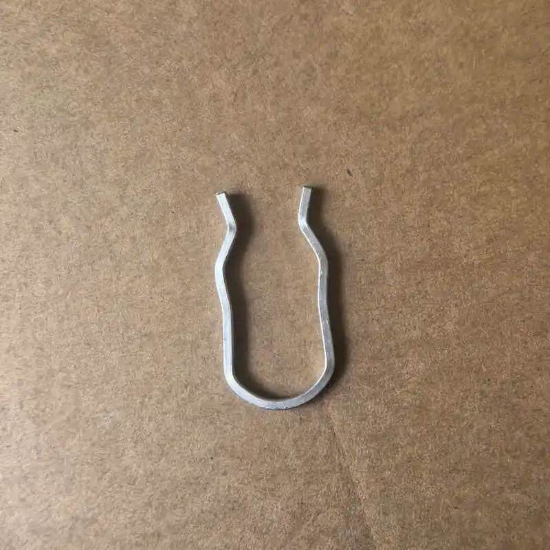 Apply to Passat B5 PASSAT Polo Bora Cylinder head water pipe circlip Water temperature sensor clip Iron clip