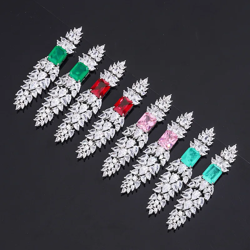 Red Claw Inlaid Square High Carbon Diamond Tassel Earring For Women Jewelry Dynamic Cheerful Wedding Ceremony Dress Accessories