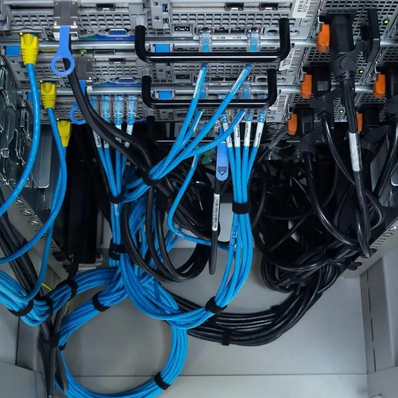 موصل ألياف الربط البارد الاحترافي مع ثبات قياسي للاتصالات لنشر الشبكات على الفور F19E