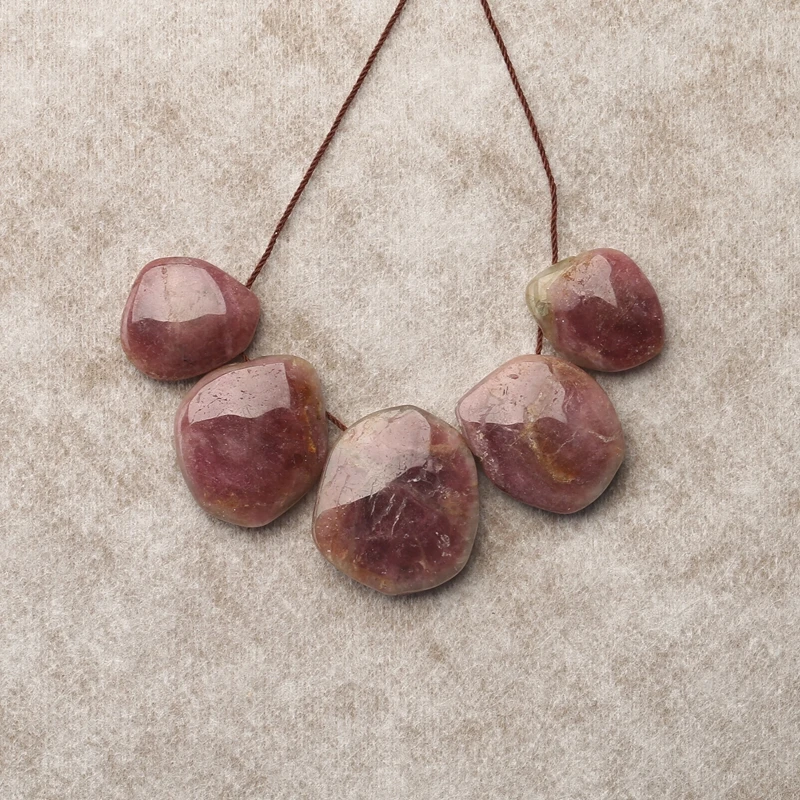 

Бусины-подвески из натурального розового турмалина, подходящие для изготовления ювелирных изделий своими руками, подвески, принадлежности для рукоделия, 19x18x7 мм, 28x24x7 мм, 33,7 г, 5 шт.