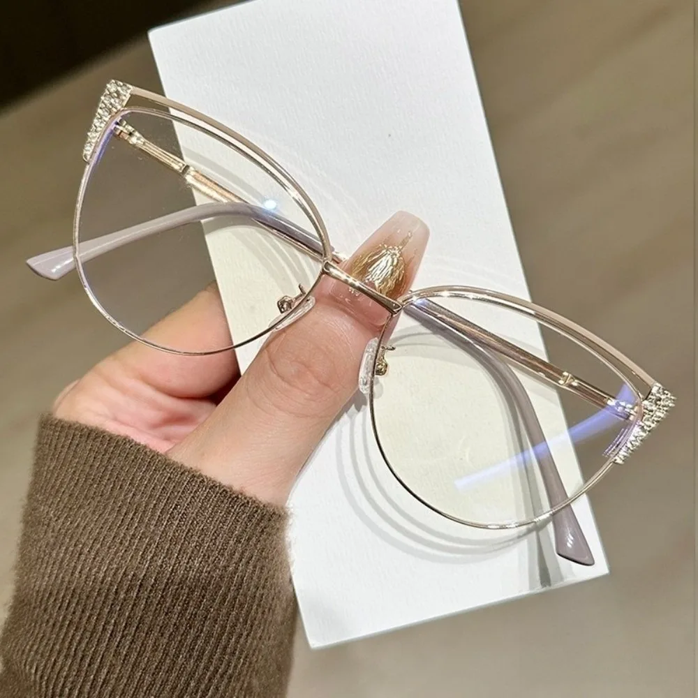 

Rhinestone Studded Anti-blue Light Glasses Metal Frame Lightweight Square Frame Myopia Glasses Transparent Anti Radiation