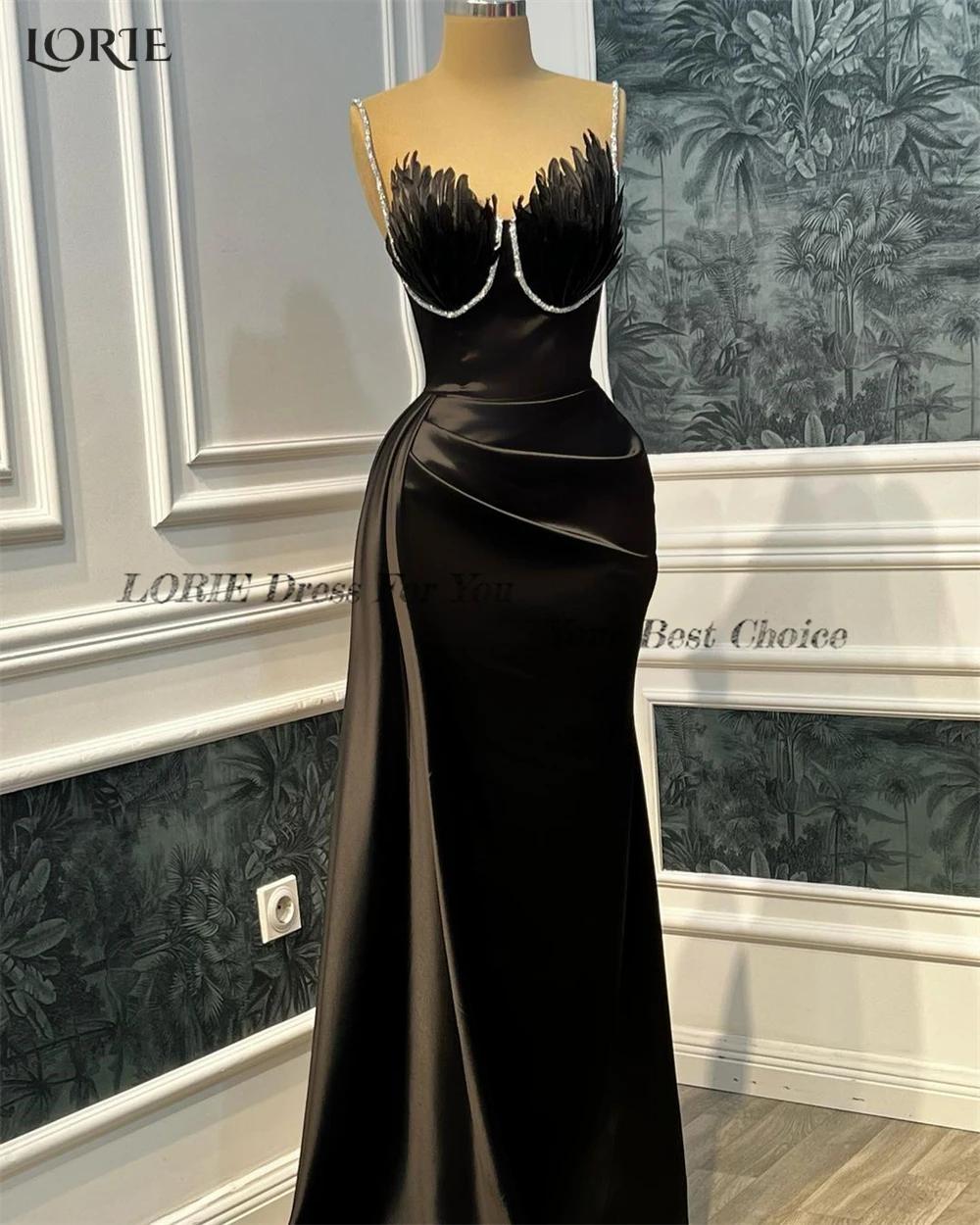 LORIE Luxury Black Mermaid Evening Dresses Shiny Spaghetti Straps Feathers V-Neck Prom Dress Pleated Celebrity Party Gowns 2023