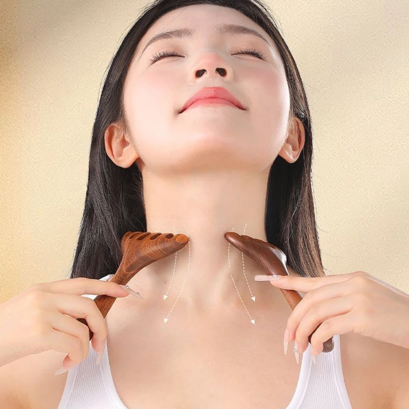 Natural Golden Sandalwood Five-Claw Scalp Massager Gua Sha Tool Back Scratcher Spa Handheld Meridian Massage Comb Hair Care