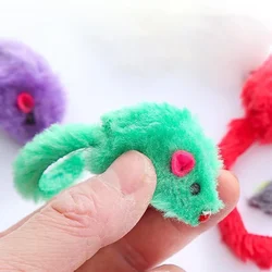 Juguete ratón de peluche para gatos y cachorros – Interactivo y suave