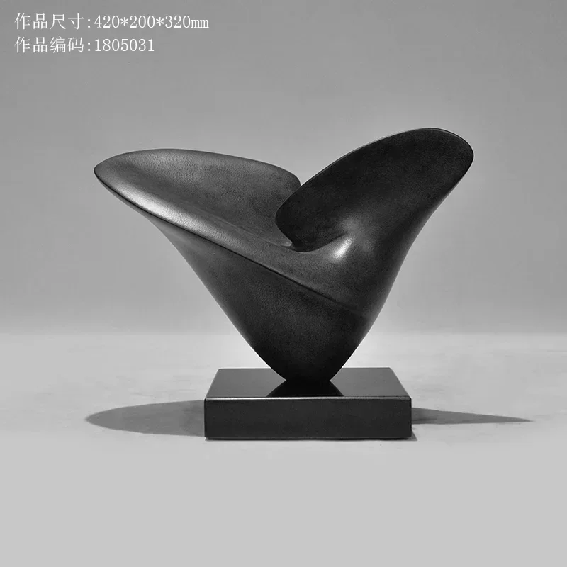 

Современная простая скульптура абстракционного искусства. Модель гостиничной виллы, аксессуары для дома.
