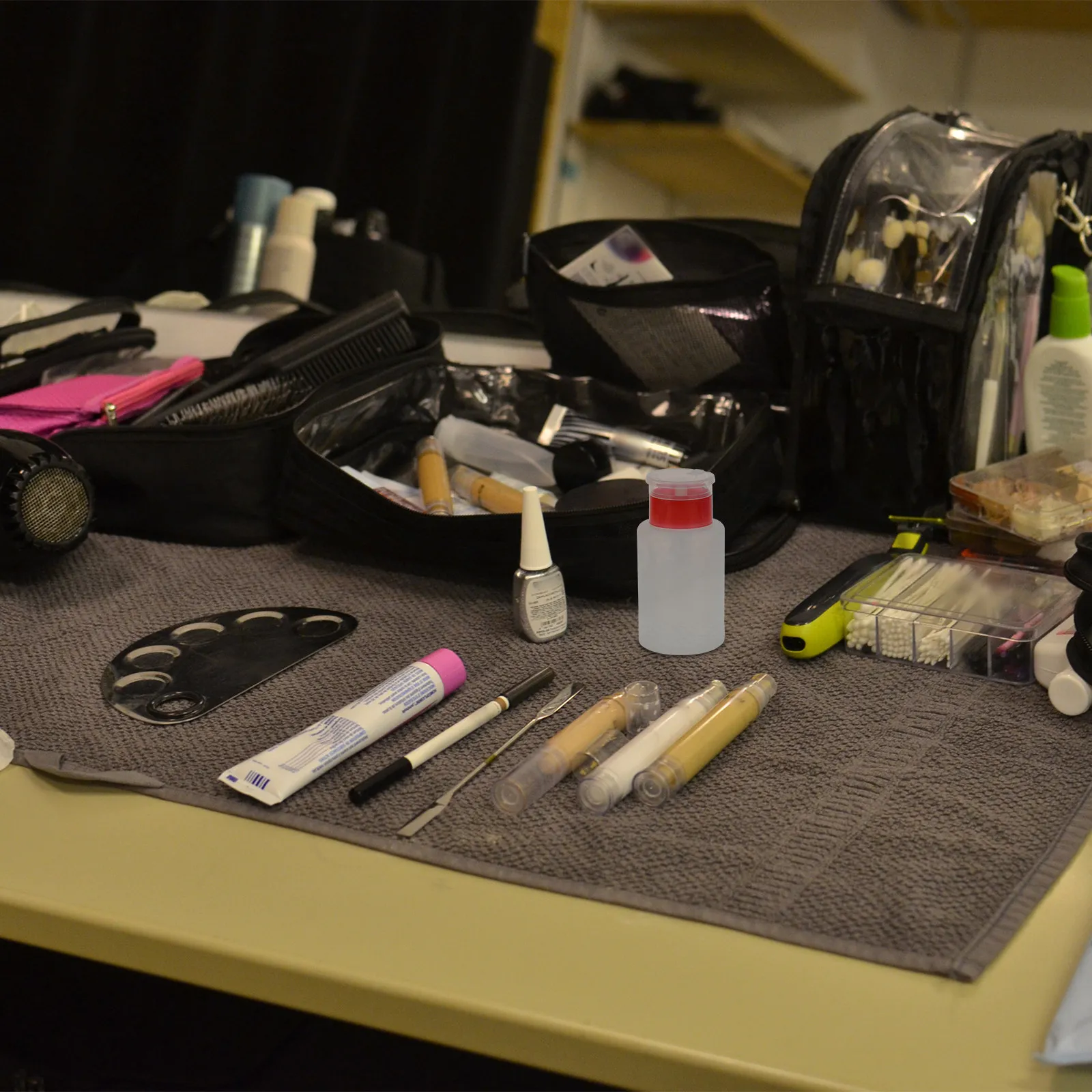 

4Pcs Pumping Bottle for Nail Art Makeup Liquid Dispensing No Waste Press Down Dispenser Sturdy Plastic Storage Bottle Use