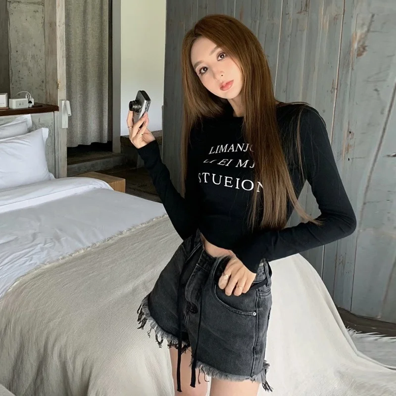 

Женская футболка Chic Street Sle с буквенным принтом, укороченный топ Base irt round Ne oulder Baring, осенняя одежда, облегающий хлопок, длинный...