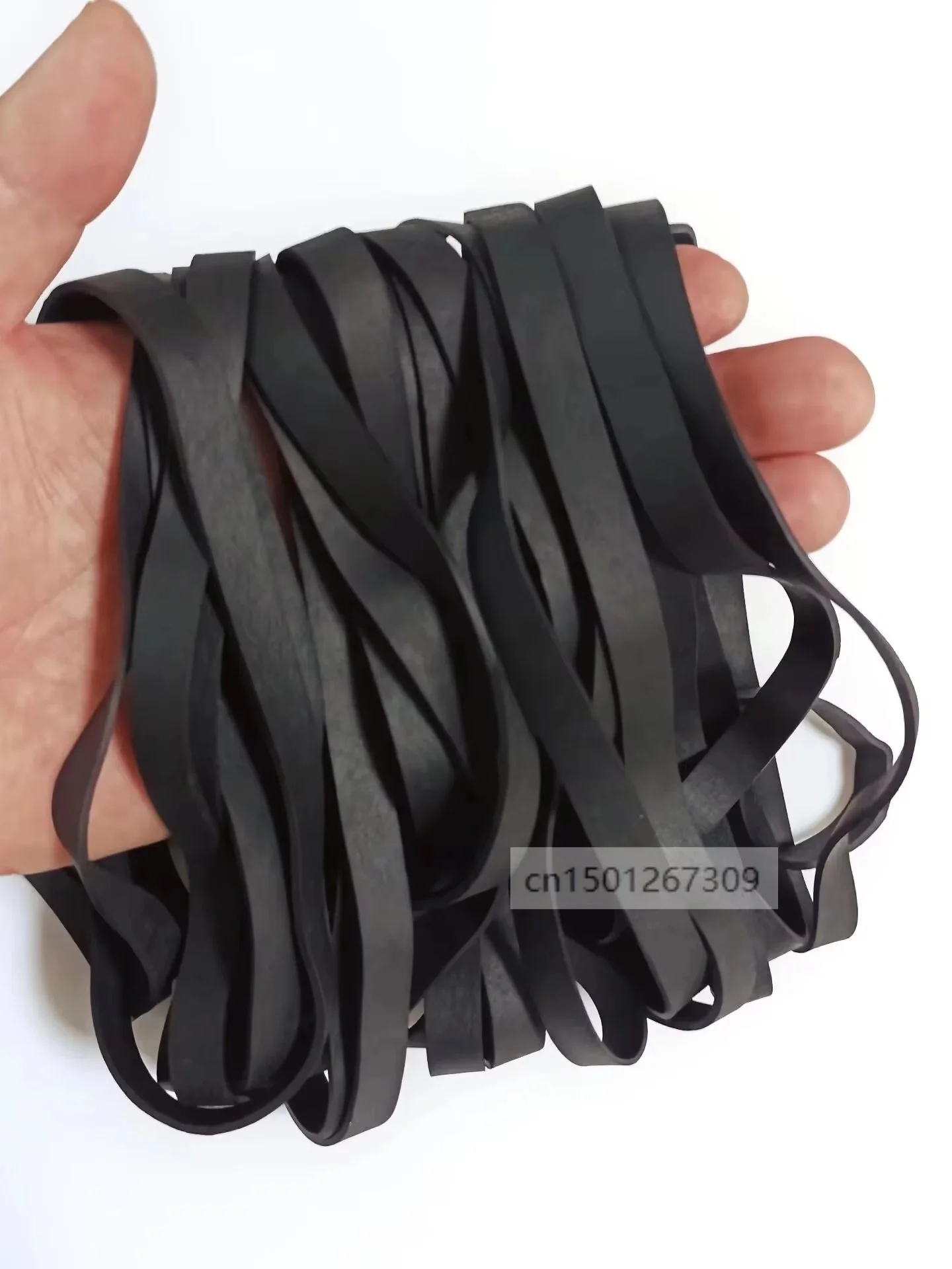 Elástico Industrial de 14 cm Preto Resistente: A Solução Ideal para Amarrar e Organizar