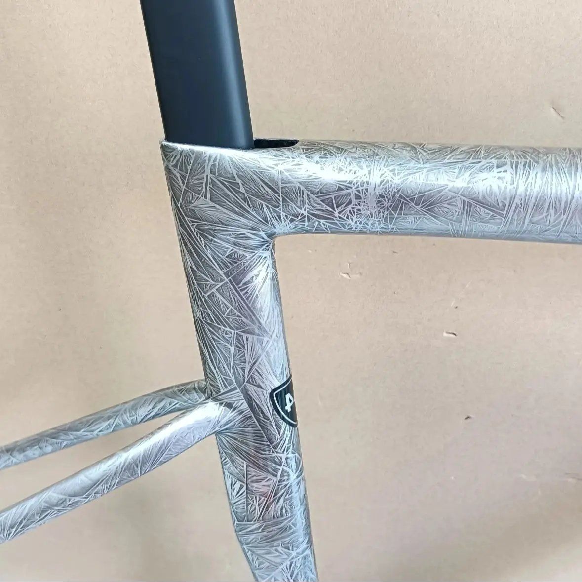 

50 Colors Carbon Road Frame X8 light weight 2026 New Disc Brake Bicycle Frameset Handlebar With Full Internal Cable Routing