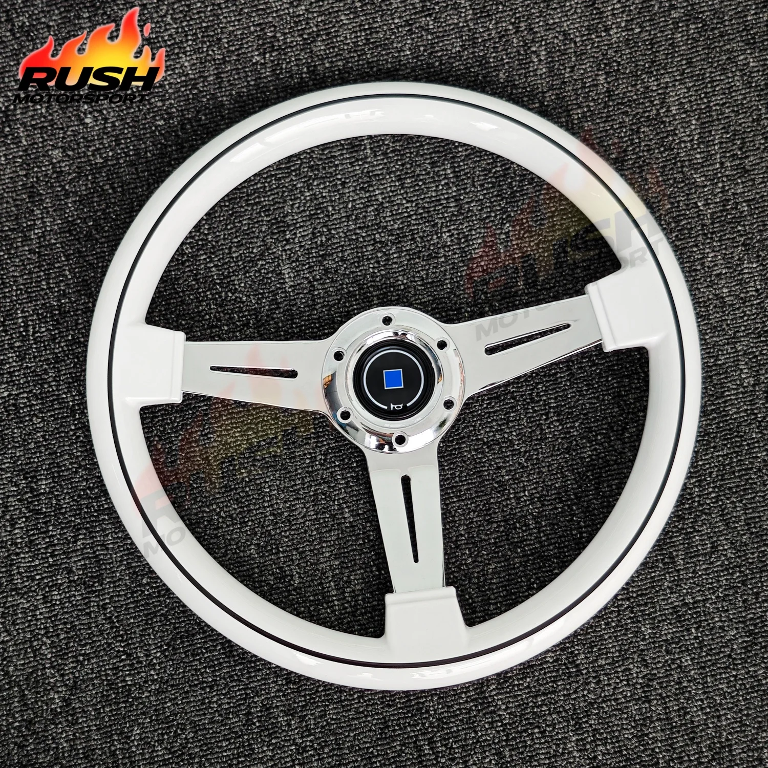 

Классический белый руль из АБС-пластика 14 дюймов/340 мм с хромированными спицами и черной линией PC-ST06