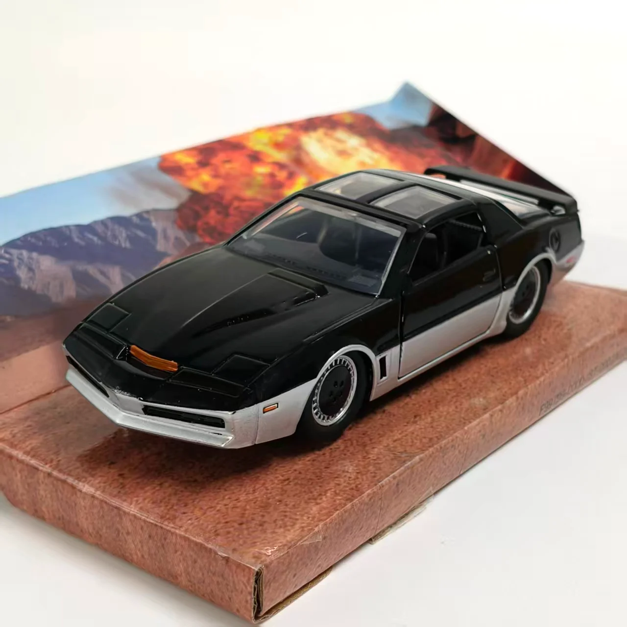 Diecast JADA 1:32 Escala Knight Kit KARR Modelo de coche de aleación