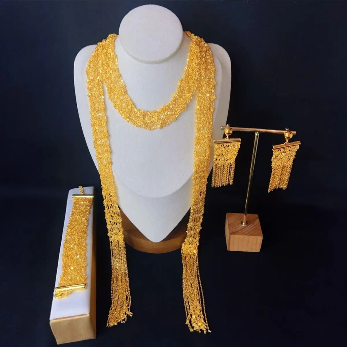 

New Dubai Nigeria 24K Gold Plated Necklace Earrings Bracelet Couple Wedding Party Gift Jewelry Set for Lovers YY10617