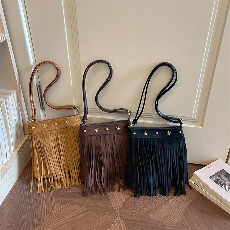Autumn/winter New Vintage Fringe Crossbody Bag Western Star Rivet Suede Shoulder Purse Boho Retro Tassel Small Messenger Handbag view 5