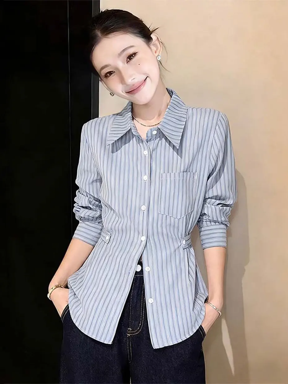 

Spring 2026 Trendy Stripe Shirt Loose Fit Elegant Versatile Fashionable Top for Women Korean Style Long Sleeve Polyester Fiber